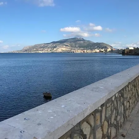 Ligny Fronte Mare Apartment